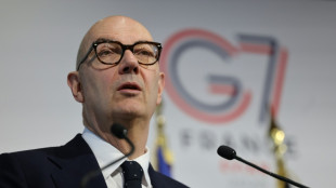 P&eacute;trole: le G7 pr&ecirc;t &agrave; puiser dans les stocks strat&eacute;giques, mais "on n'y est pas encore"