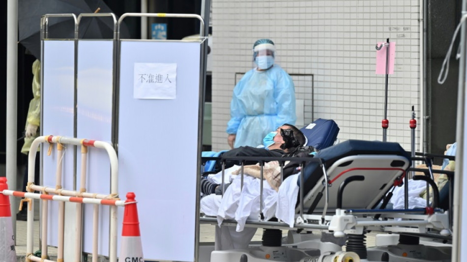 Después de dos años de pandemia, Hong Kong se arrodilla ante el virus