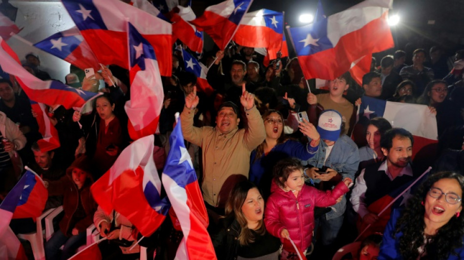 Direita ultraconservadora lidera elei&ccedil;&atilde;o de constituintes no Chile