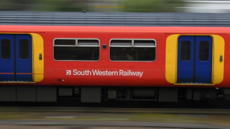 Royaume-Uni: la South Western Railway devient la premi&egrave;re compagnie ferroviaire renationalis&eacute;e