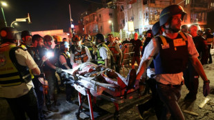 Mehrere Geb&auml;ude bei iranischen Raketenangriffen besch&auml;digt - Rettungsdienst: 21 Verletzte