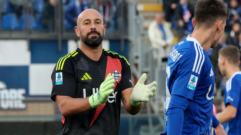 Calcio: Pepe Reina si ritira 'finisce una carriera bellissima'