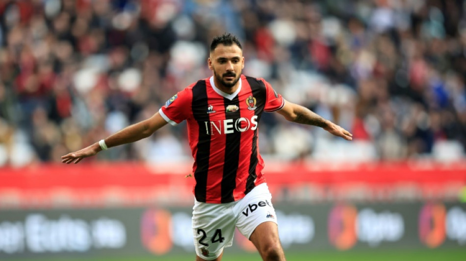 L1: Nice reprend la deuxi&egrave;me place, Lacazette r&eacute;veille Lyon