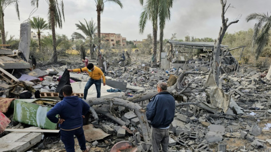 La Defensa Civil de Gaza reporta 25 muertos por ataques israel&iacute;es contra carpas de desplazados