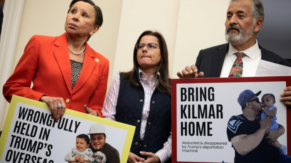 Imigrante expulso por engano para El Salvador retorna aos EUA e &eacute; preso