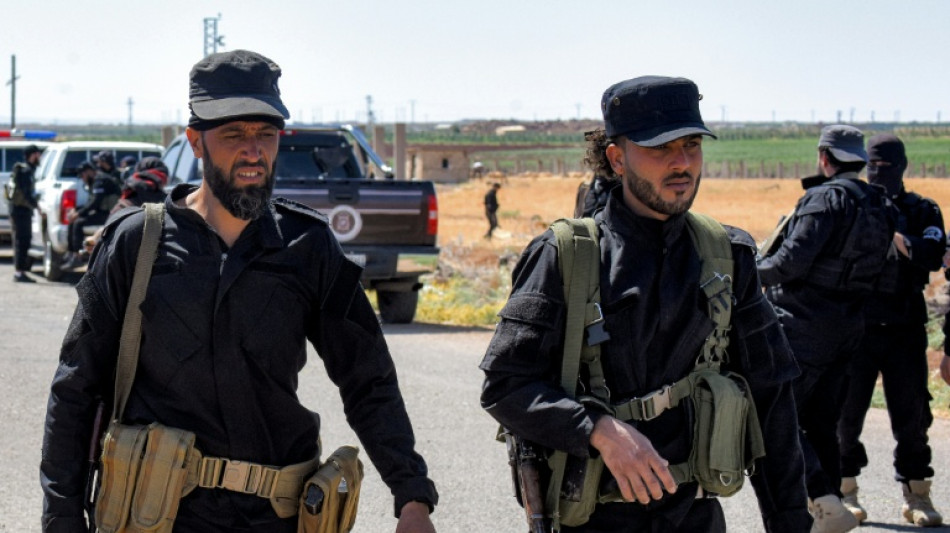 S&iacute;ria mobiliza soldados ap&oacute;s confrontos entre bedu&iacute;nos e drusos deixarem cerca de 100 mortos