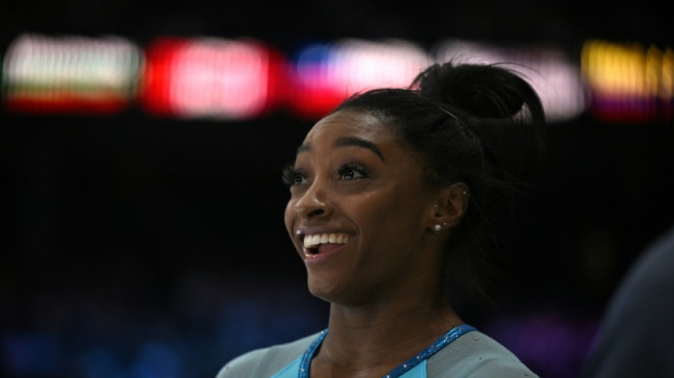 Mondiaux de gym: apr&egrave;s deux ans d'arr&ecirc;t, Simone Biles s'envole et illumine les qualifications
