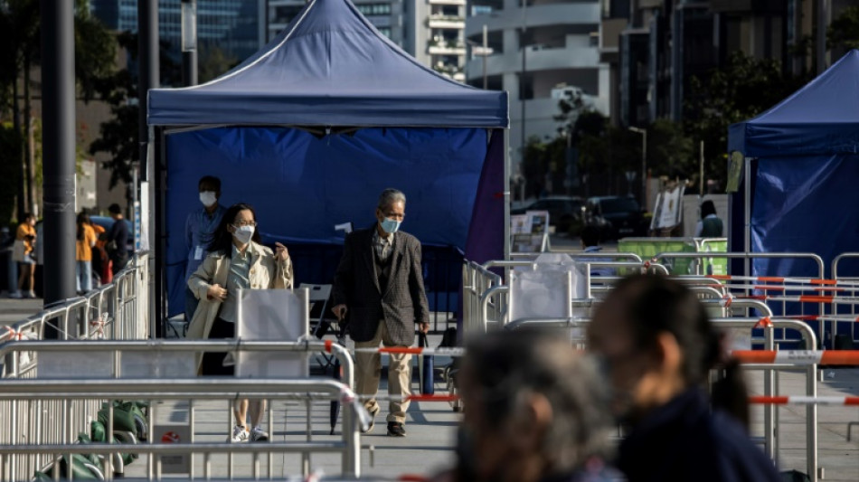 Hong Kong annonce un all&egrave;gement des mesures sanitaires