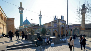 Ir&atilde; adverte que 'muitas' bases dos EUA est&atilde;o ao alcance de seus m&iacute;sseis