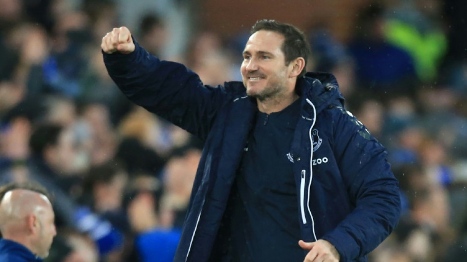 Lampard starts Everton reign with FA Cup win, West Ham survive scare