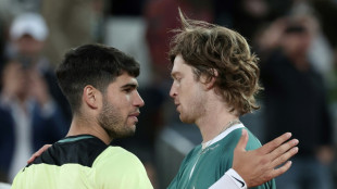 Tennis: Alcaraz, double tenant du titre, battu en quarts à Madrid par Rublev