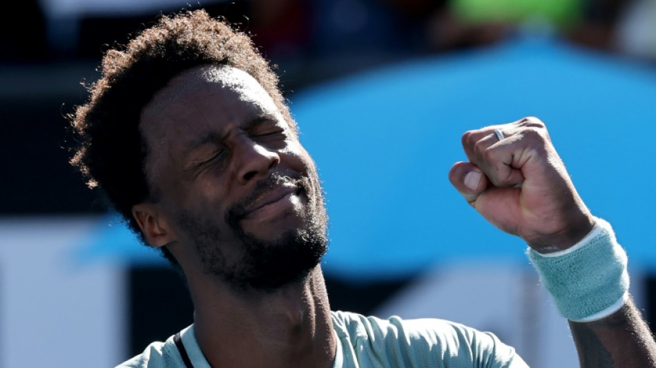 Open d'Australie: vainqueur du thriller tricolore, Monfils prolonge son &eacute;tat de gr&acirc;ce