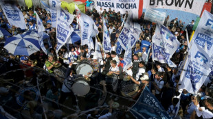 FMI adverte que medidas econ&ocirc;micas de Massa 'somam desafios' &agrave; Argentina