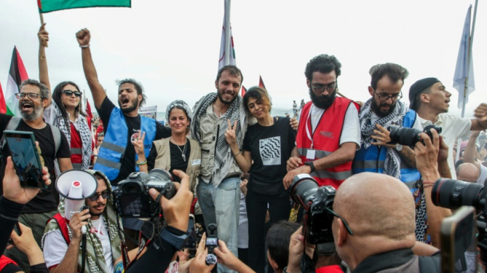 La flottille vers Gaza affirme avoir &eacute;t&eacute; "frapp&eacute;e" par un drone au large de Tunis, la Tunisie d&eacute;ment