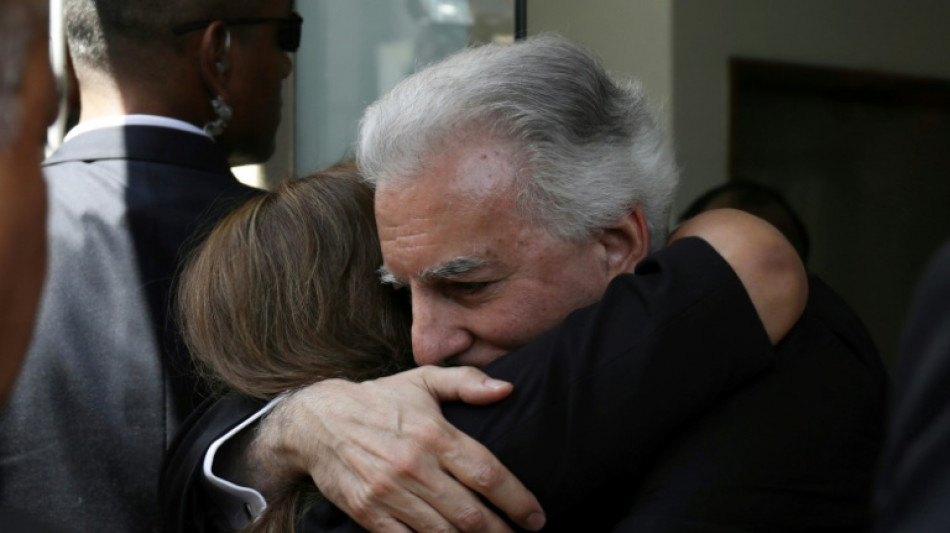 Incinéré à Lima, Vargas Llosa laisse un vide dans le monde de la littérature