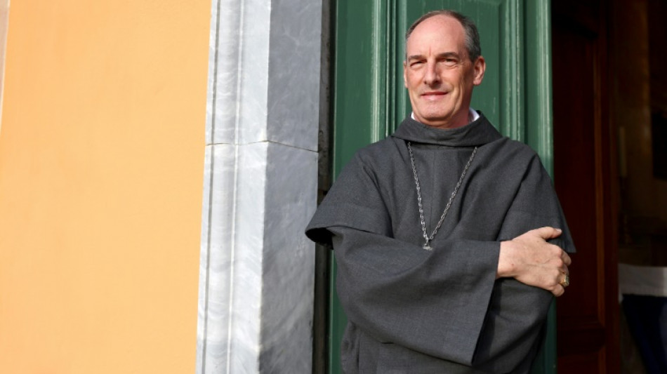 Cardeal franco-espanhol Bustillo elogia 'entusiasmo' do papa, que visita C&oacute;rsega