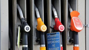 Fumata nera sulle sanzioni Ue, price cap al petrolio congelato fino al 23