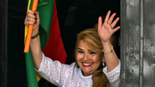 La expresidenta de Bolivia Jeanine Áñez sale de prisión tras la anulación de su condena