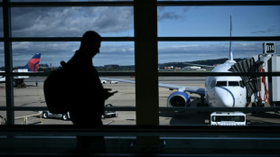 Los aeropuertos de EEUU sufren retrasos y cancelaciones a causa del cierre gubernamental