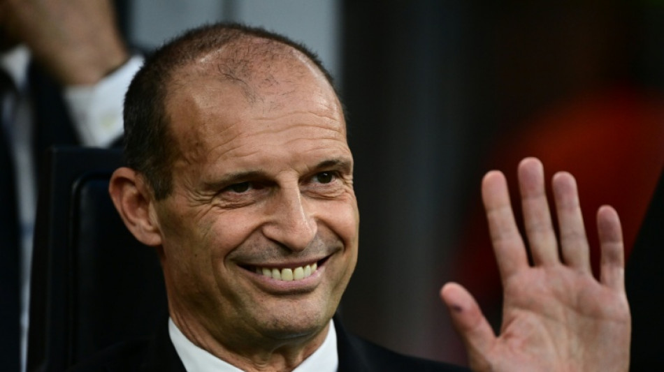 Napoli anuncia Massimiliano Allegri como novo t&eacute;cnico