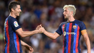 El Bar&ccedil;a gana 4-0 al Real Valladolid y se asienta en la parte alta de la tabla