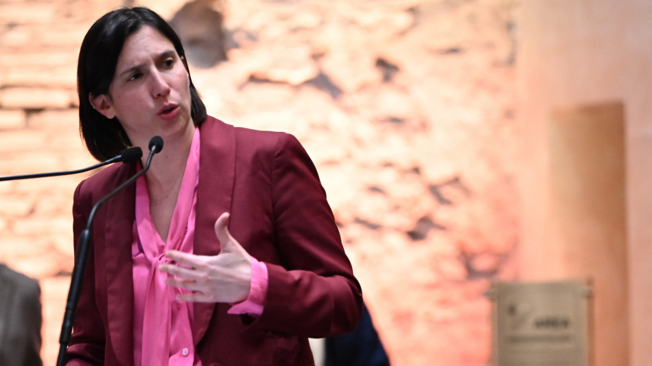 Schlein, serve ora il no all'uso delle basi militari, viola la Carta