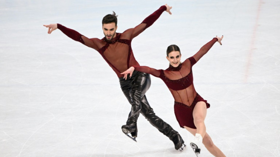 Patinage: Papadakis et Cizeron, les artistes de la glace, tirent leur r&eacute;v&eacute;rence