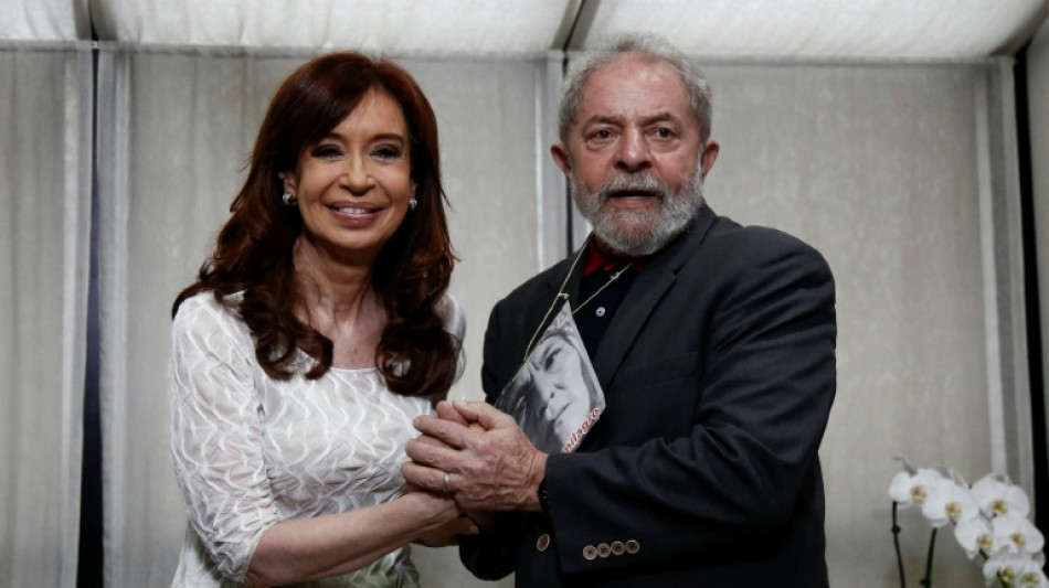 Justiça argentina autoriza a visita de Lula a Kirchner em sua prisão domiciliar