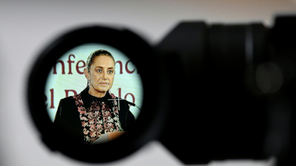 Homic&iacute;dios ca&iacute;ram pela metade em quase dois anos no M&eacute;xico, diz presidente