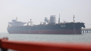 'Petroliere iraniane oltrepassano la zona di blocco Usa, prima volta in 2 mesi'