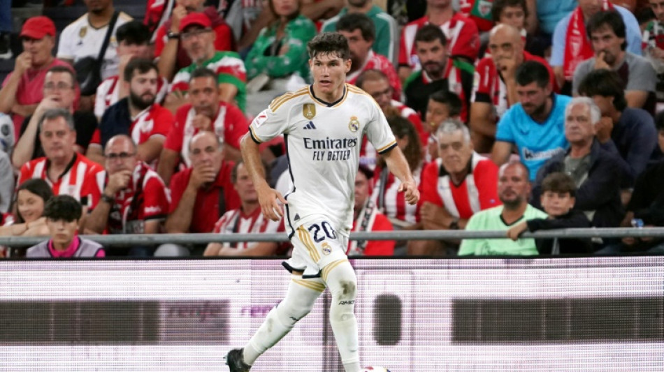 Oihan Sancet y Fran Garc&iacute;a, novedades de Espa&ntilde;a contra Escocia y Noruega