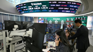 Asia stocks up as chip stocks recover, oil eases
