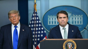 Trump acusa Obama de "trai&ccedil;&atilde;o" em meio a crescente press&atilde;o por Epstein