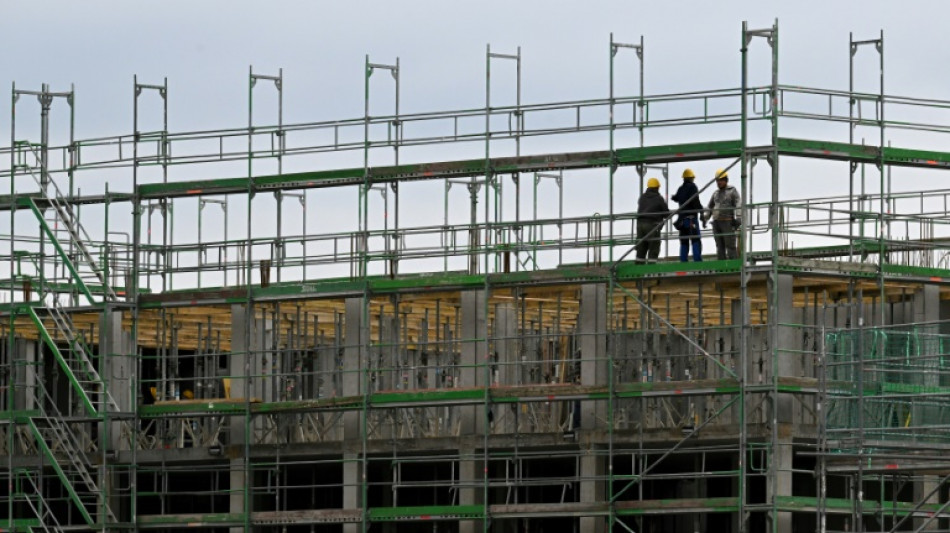 Bundesweite Razzia in Baugewerbe: Zollbeamte stellen zahlreiche Vergehen fest