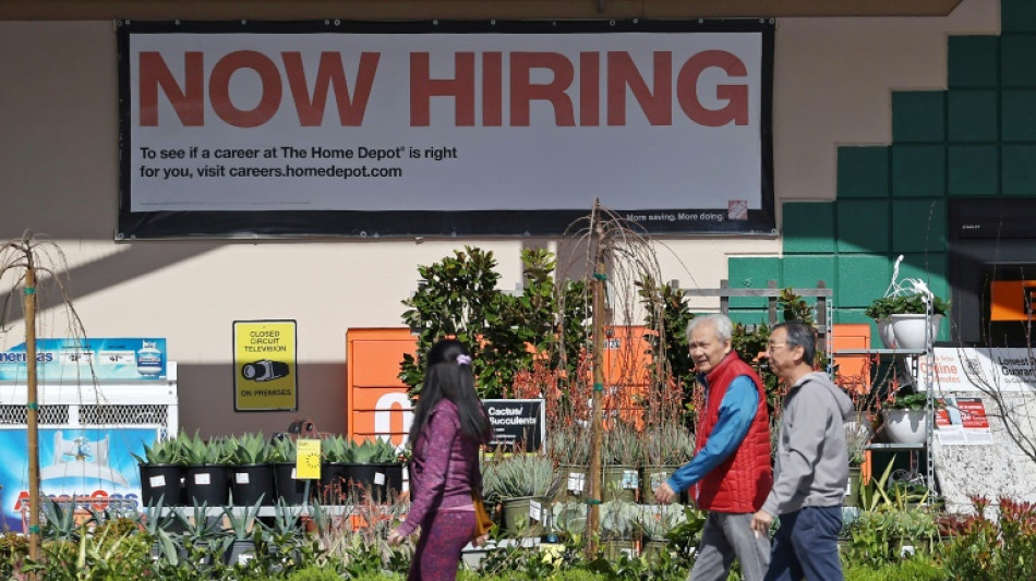 Le marché de l'emploi ralentit en avril aux Etats-Unis