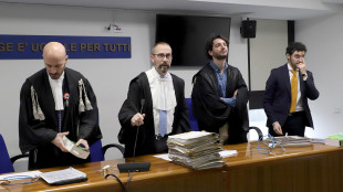 'Pm non descrivono reato, non c'&egrave; la riorganizzazione del partito fascista'