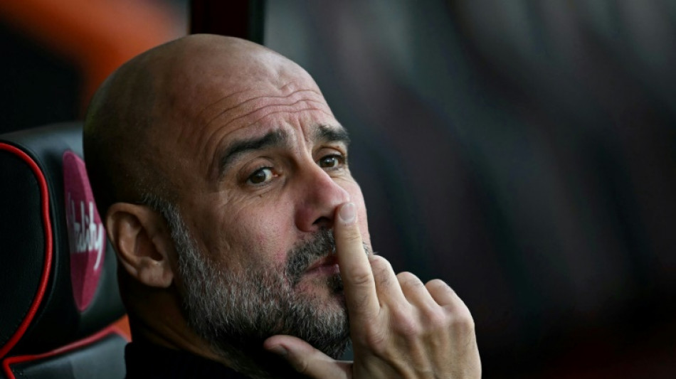 Foot: Pep Guardiola et Manchester City li&eacute;s jusqu'en 2027