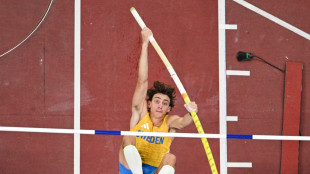 Mit Weltrekord: &Uuml;berflieger Duplantis macht Titel-Hattrick klar