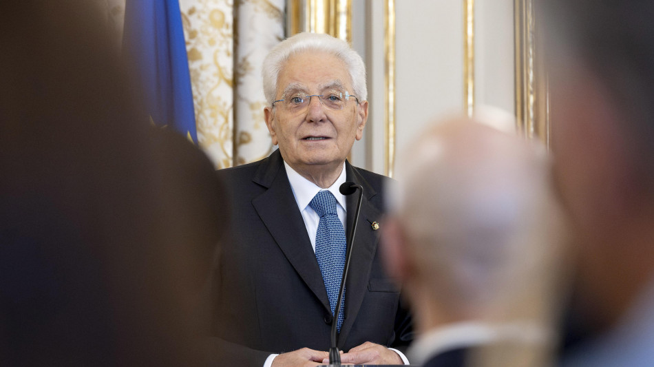 Mattarella, preoccupa il crescente fenomeno della mancata partecipazione al voto