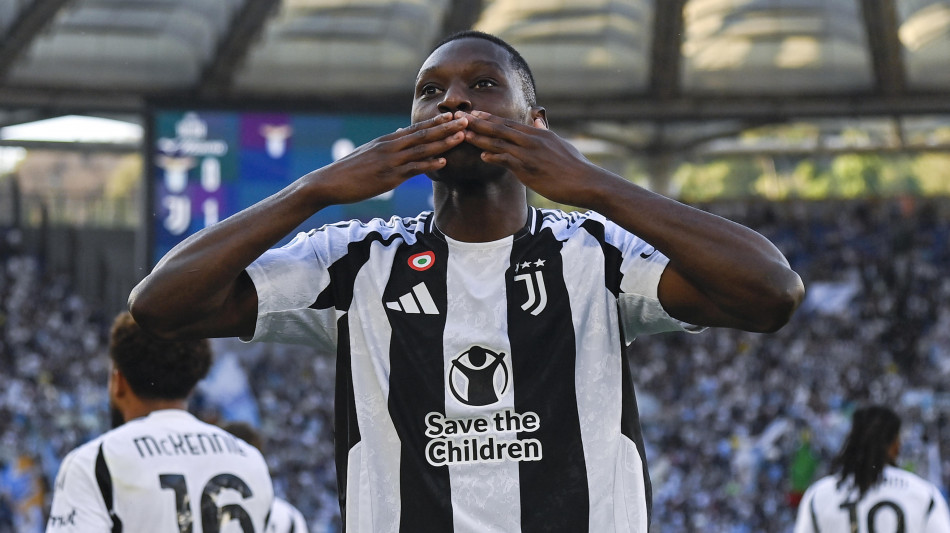 Juve: c'&egrave; l'accordo col Psg per Kolo Muani, sar&agrave; bianconero