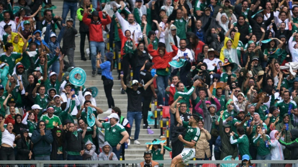 M&eacute;xico inaugura con &eacute;xito su tercer Mundial, pese a las protestas