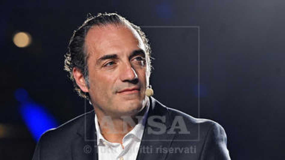 Stellantis, nel trimestre +1% ricavi, perdita ridotta del 90% a 500 milioni