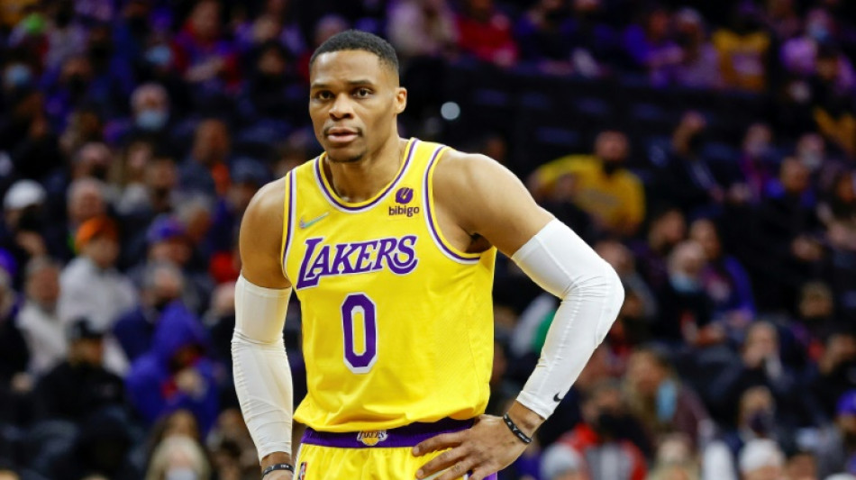 'Just play' Lakers teammates tell embattled Westbrook