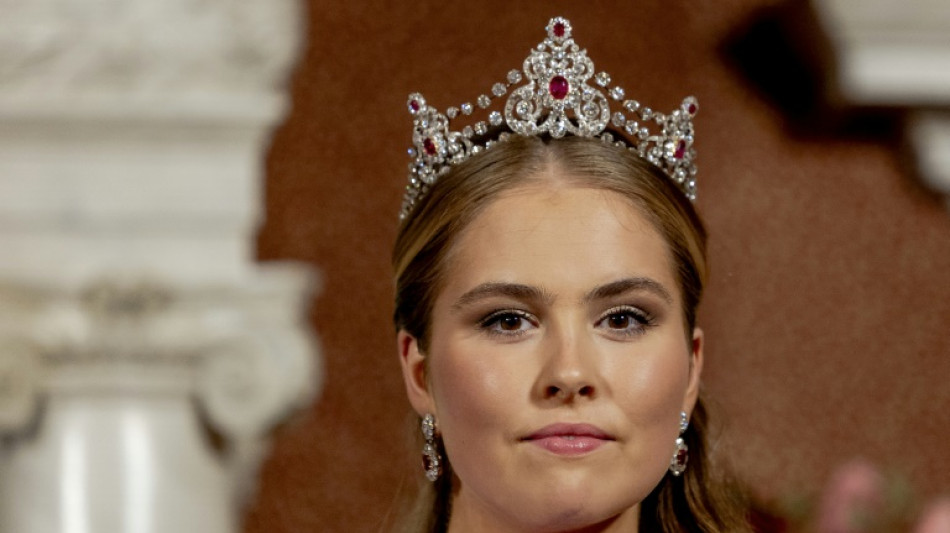 La princesa Amalia de Países Bajos se rompe un brazo al caer de un caballo