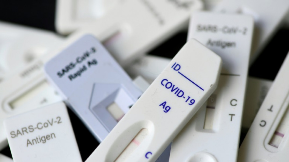 Chef der Kassen&auml;rzte fordert Ende aller Corona-Eind&auml;mmungsma&szlig;nahmen 