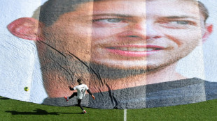 Pilot in crash that killed footballer Sala said plane was 'dodgy': BBC