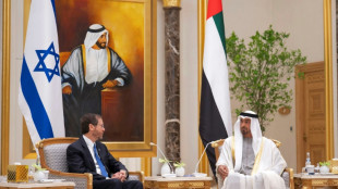 Attaque des rebelles yéménites contre les Emirats, en pleine visite du président israélien
