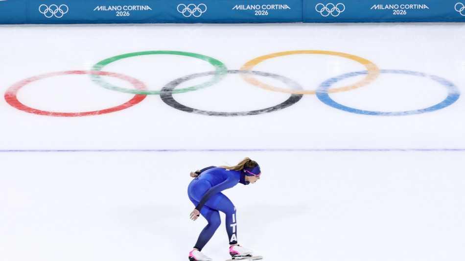 Milano Cortina: Lollobrigida oro nei 5000 m pattinaggio velocit&agrave;, 6/o per l'Italia