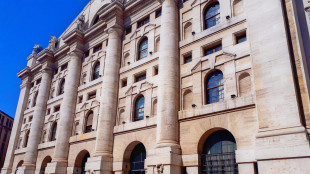 Borsa: Milano gira in positivo (+0,2%), sprint di Mps e Mediobanca