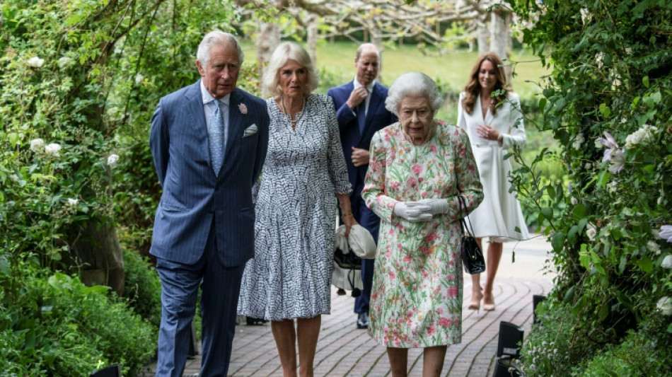 Queen Elizabeth II says Camilla should  become Queen Consort